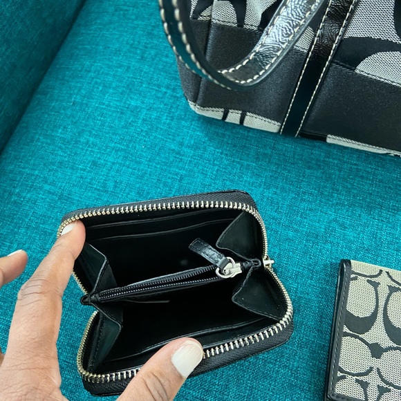 Coach three piece set! - Picture 5 of 7